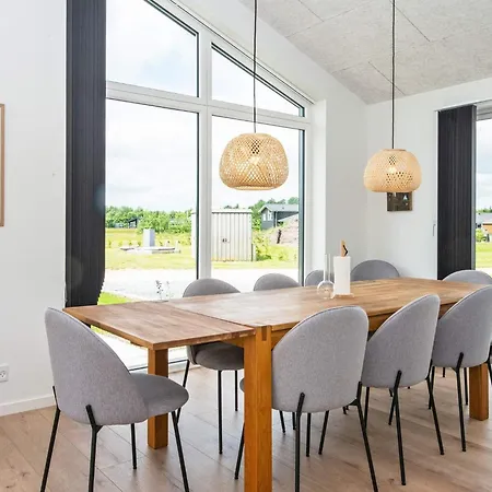 10 Person In Hébergement de vacances *
