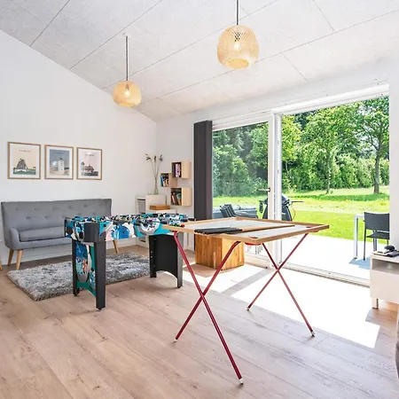 Feriehus 10 Person In